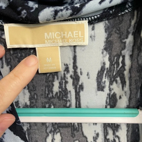 Michael Kors Women's Scoop Cowl Neck Belted Sleeveless Dress Size Medium Blue - Picture 5 of 8